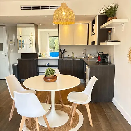 Cap D Terrasse Climatisation Et Parking